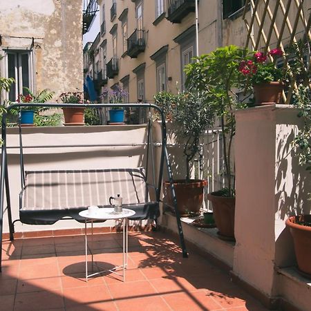 Апартаменти La Casa Del Nespolo, 2 Terrazzi E 2 Bagni In Centro Неаполь Екстер'єр фото