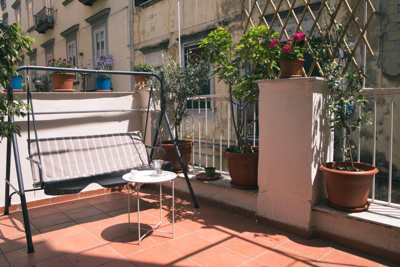Апартаменти La Casa Del Nespolo, 2 Terrazzi E 2 Bagni In Centro Неаполь Екстер'єр фото