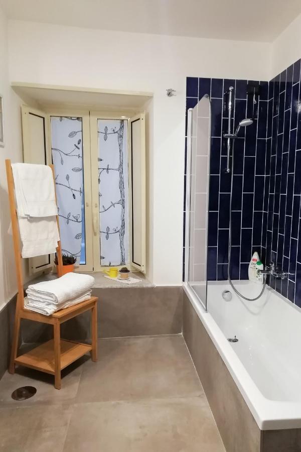 Апартаменти La Casa Del Nespolo, 2 Terrazzi E 2 Bagni In Centro Неаполь Екстер'єр фото